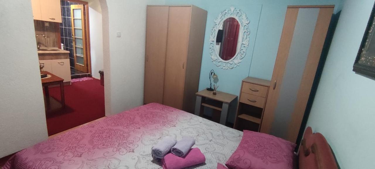 Guesthouse Prenociste Faraon Pljevlja Ngoại thất bức ảnh