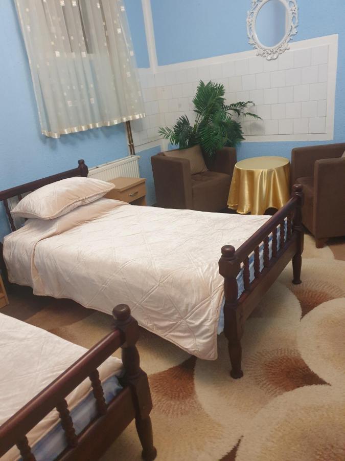 Guesthouse Prenociste Faraon Pljevlja Ngoại thất bức ảnh
