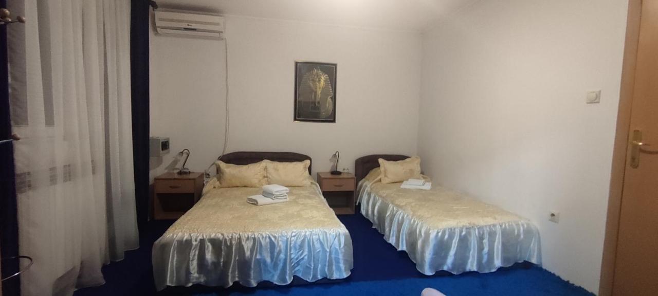 Guesthouse Prenociste Faraon Pljevlja Ngoại thất bức ảnh